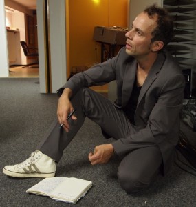 OLYMPUS DIGITAL CAMERA Joo Kraus - Gedanken vor dem Konzert