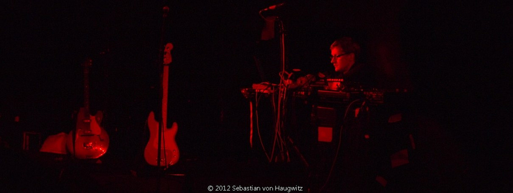 DJ Modest of Belleruche Cologne 2012